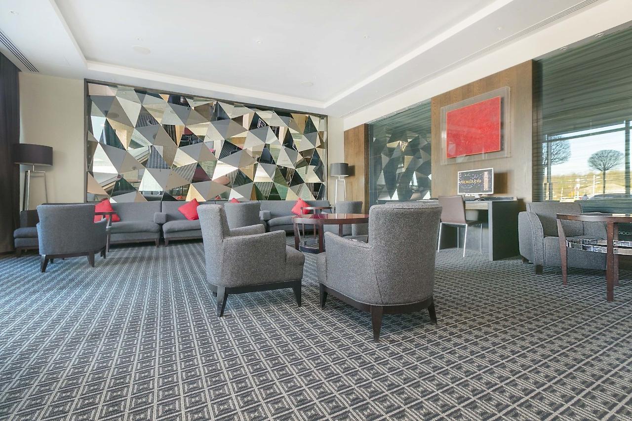 Brooklands Hotel & Spa Weybridge Beltér fotó